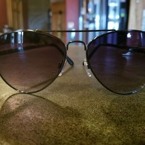 Black aviator sunglasses